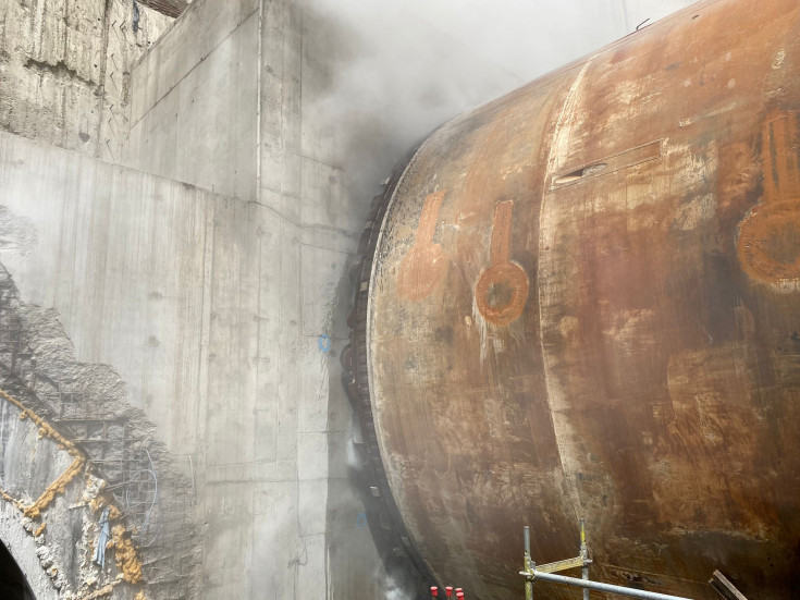 TBM, tarcza, budowa tunelu, drążenie tunelu kolejowego, Łódź Koziny