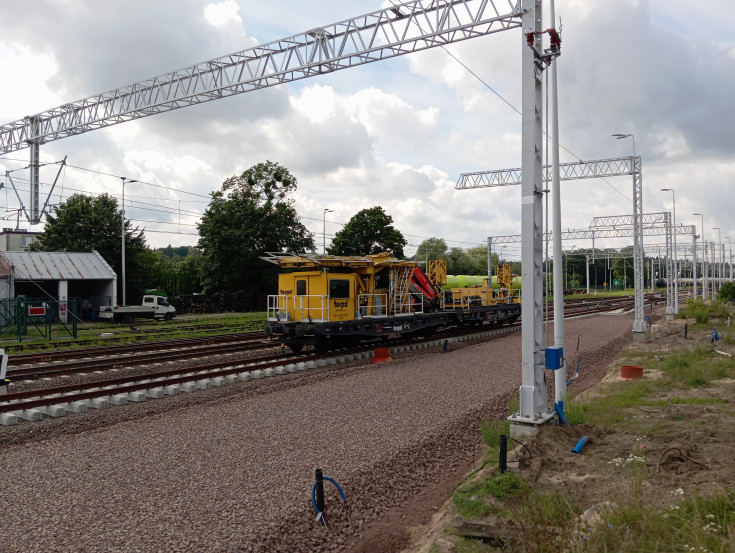 stacja, pociąg sieciowy, nowy tor, nowa infrastruktura, nowy peron, Ostórda