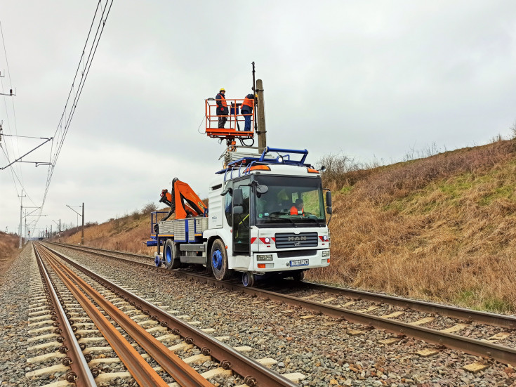 Kutno, demontaż sieci trakcyjnej, Toruń, LK18, nowa infrastruktura pasażerska, nowy tor