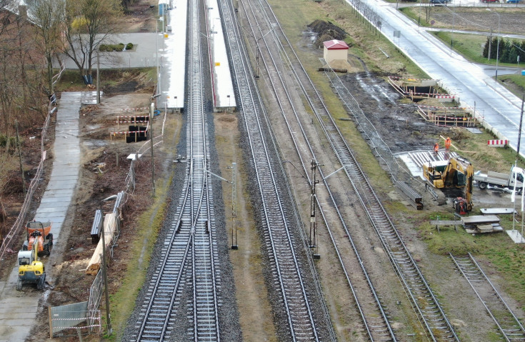 Łódzki Węzeł Kolejowy, plac budowy, Stryków