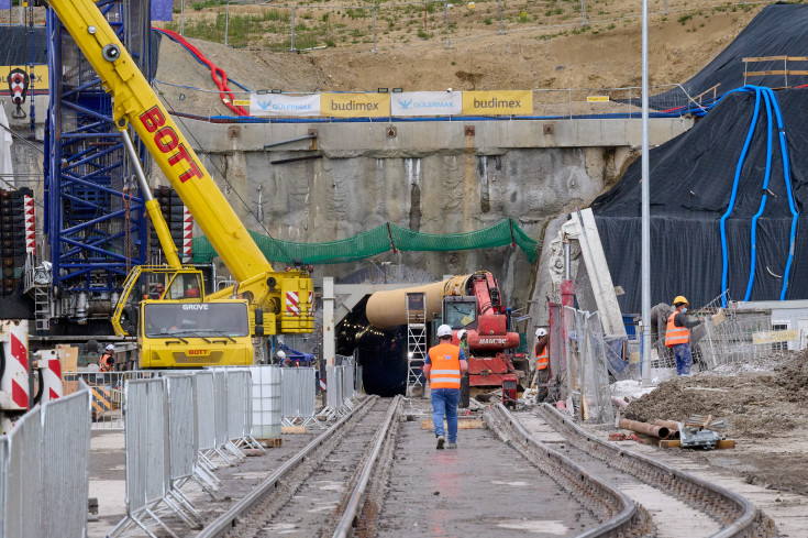 tunel, LK104, budowa, maszyna, plac budowy, inwestycja, KPO, Męcina