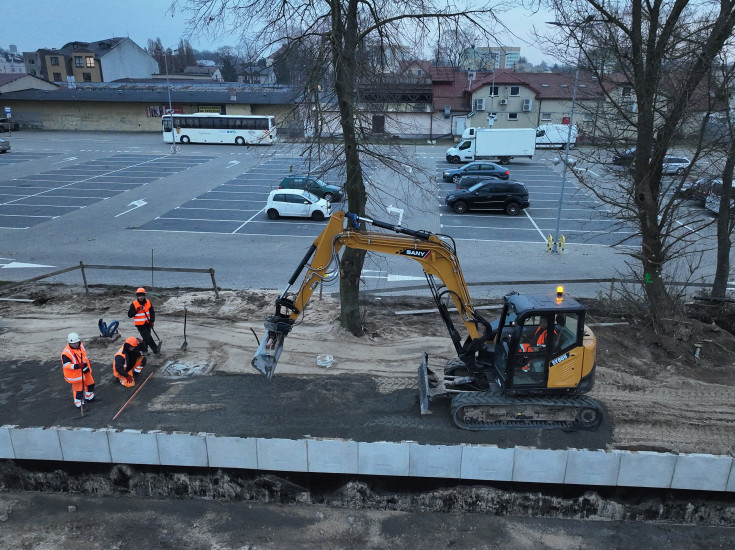 peron, stacja, koparka, Łomża, postęp prac