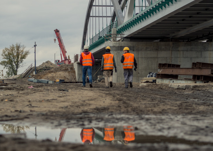 Sadowne, E75, Rail Baltica, Czyżew, most na Bugu