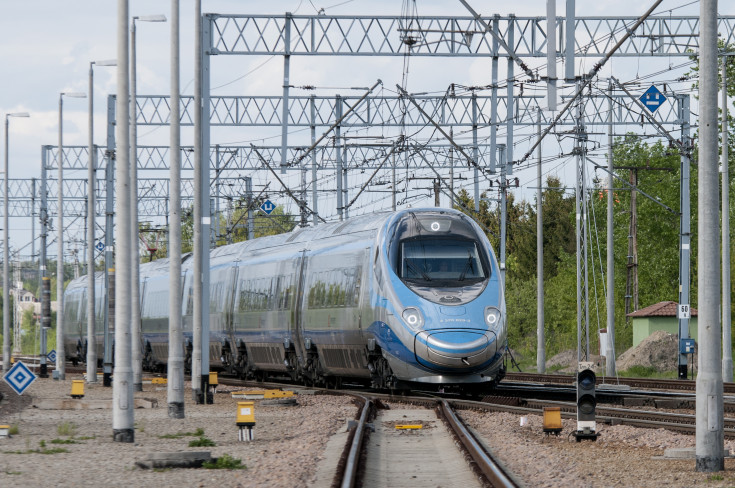 sieć trakcyjna, bezpieczeństwo, Pendolino, PKP Intercity, ERTMS, eurobalisy, tor