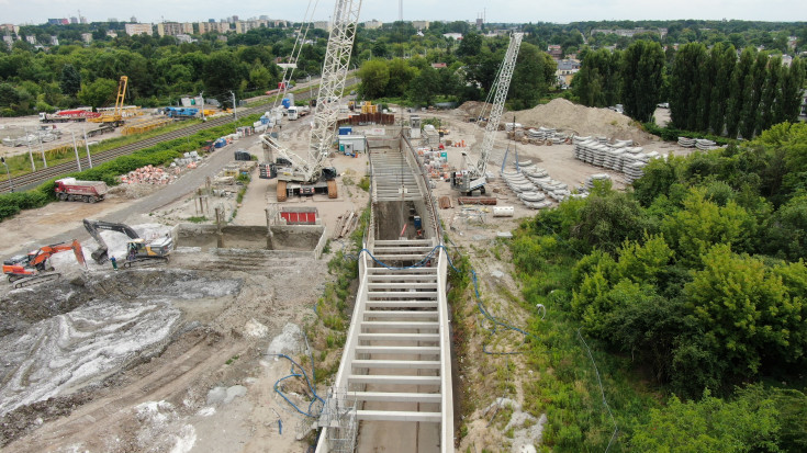 Łódź Żabieniec, Łódź Fabryczna, Łódź Kaliska, alomeracja łódzka, budowa tunelu