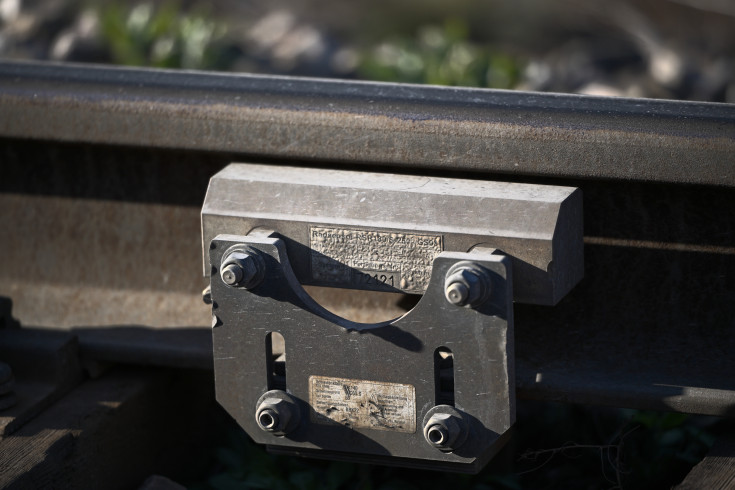 przejazd kolejowo-drogowy, czujniki, rogatka, czujnik