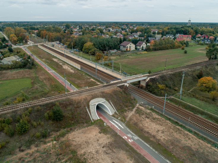 Sadowne, E75, Rail Baltica, CEF, Czyżew, nowe przejście podziemne, Jasienica