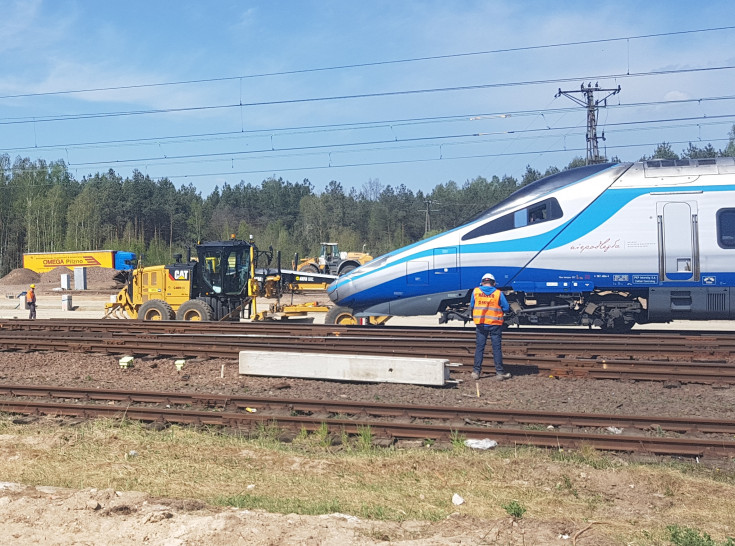 CMK, Pendolino, PKP Intercity, ERTMS, GSM-R, ETCS, tor, Idzikowice, rozporządzenie, 250 km/h