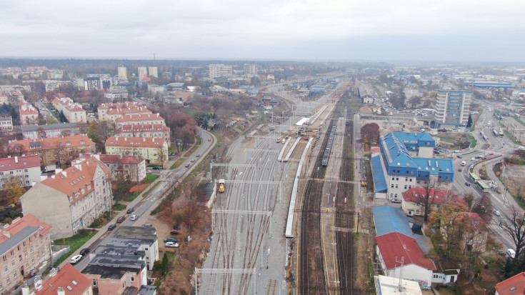 sieć trakcyjna, stacja, Olsztyn Główny, tor