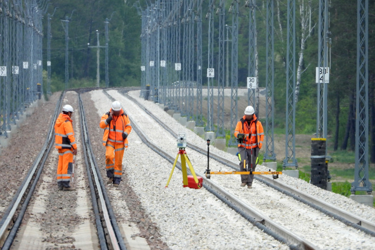 LK7, Otwock, nowa infrastruktura pasażerska, nowy tor