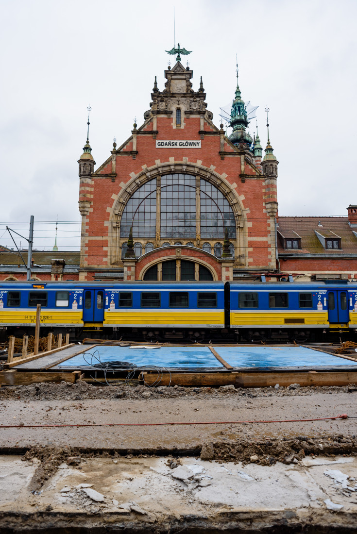 dworzec, peron, Gdańsk, modernizacja, stacja, POIiŚ 2014-2020, dworzec kolejowy, Program Operacyjny Infrastruktura i Środowisko, Gdańsk Główny, inwestycja