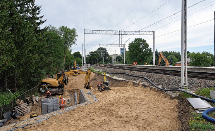 nowy przystanek, prace budowlane, nowa infrastruktura, Pabianice Północne