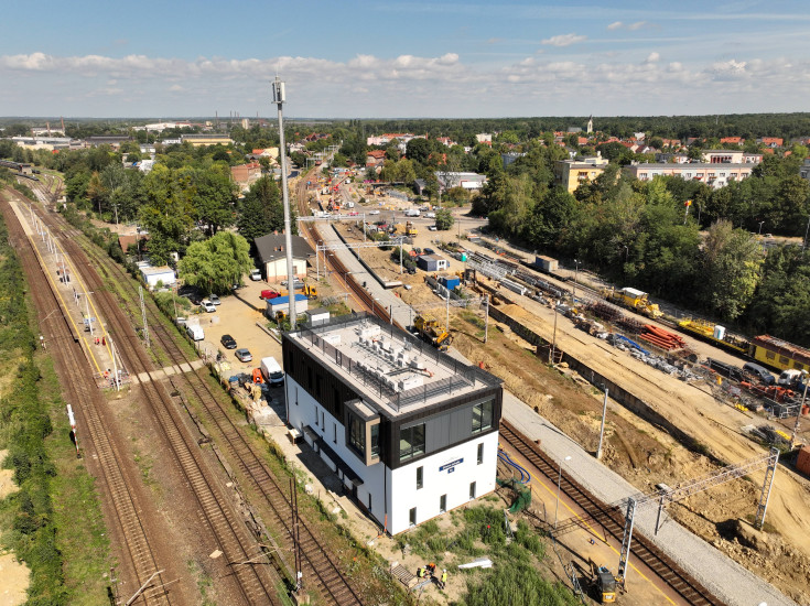 stacja, nowa infrastruktura, widok z lotu ptaka, nowy peron, Gliwice Łabędy