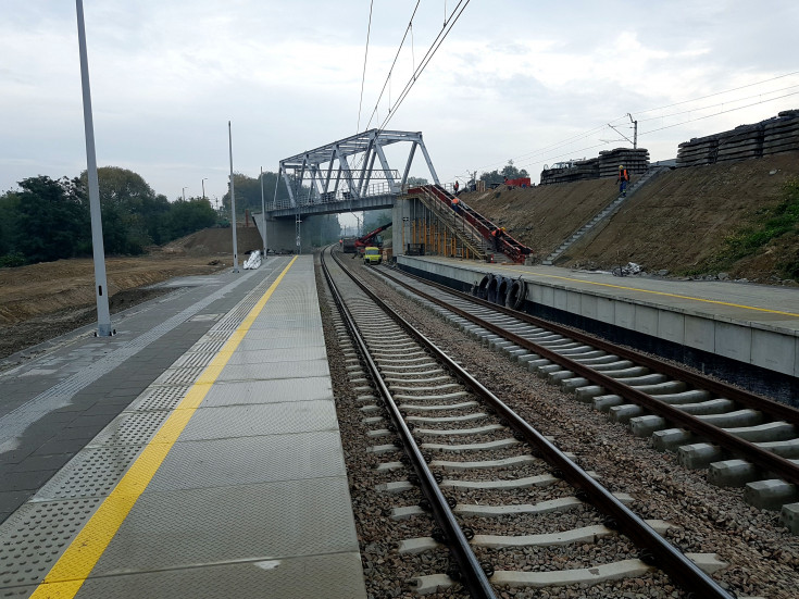 Kraków, węzeł przesiadkowy, budowa peronu, Kraków Bronowice