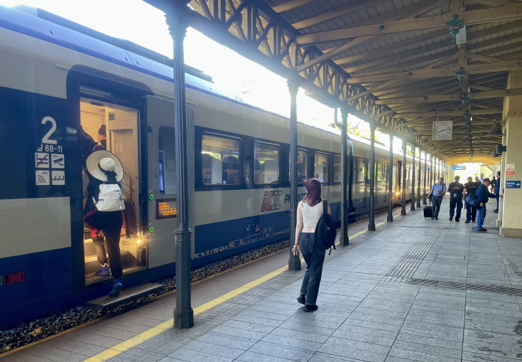 peron, stacja, pociąg, LK1, Piotrków Trybunalski, Wiedenka, 160 km/h