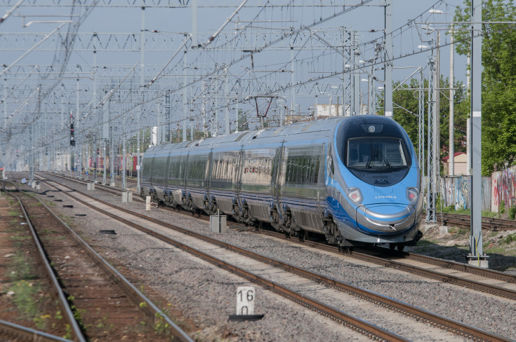 linia kolejowa, modernizacja, Pendolino, pociąg, Pruszków, PKP Intercity, LK1, inwestycja