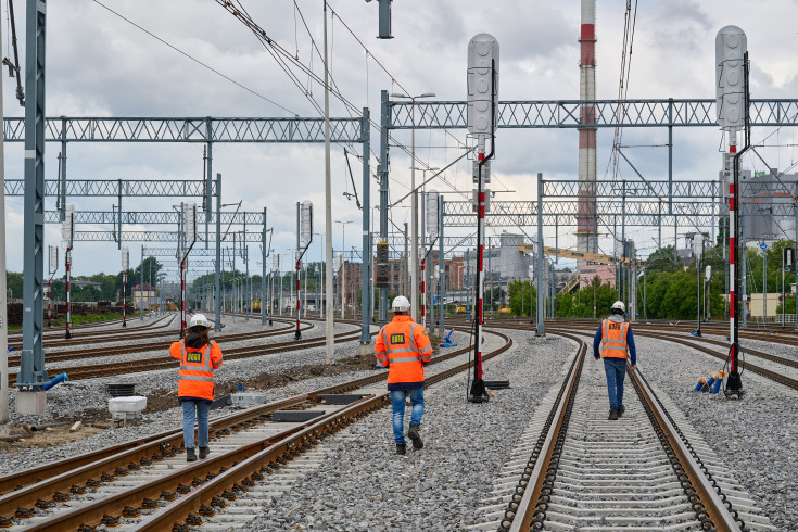 ludzie, semafor, stacja, tor, KPO, Częstochowa Towarowa