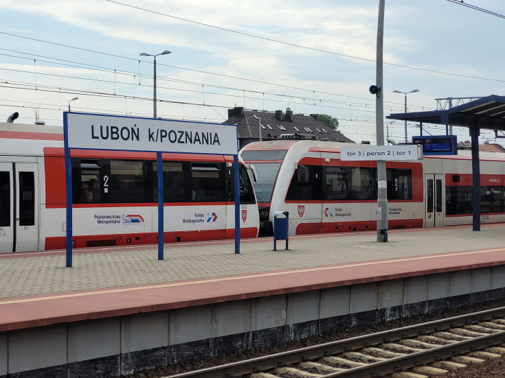 Luboń, stacja, LK357, pociąg pasażerski