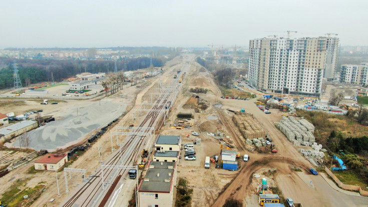 Port Gdańsk, przewóz towarów, nowy wiadukt, nowa nastawnia, nowa infrastruktura, Gdańsk Zaspa Towarowa, nowe skrzyżowanie bezkolizyjne