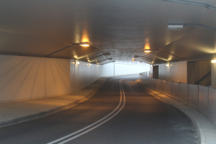 E30, Dębica, tunel