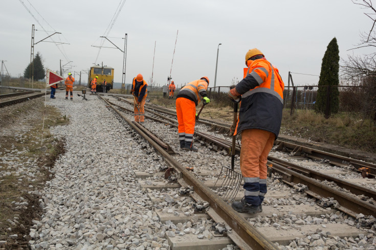 POIiŚ 2014-2020, montaż rozjazdu, nowy rozjazd, Piekoszów