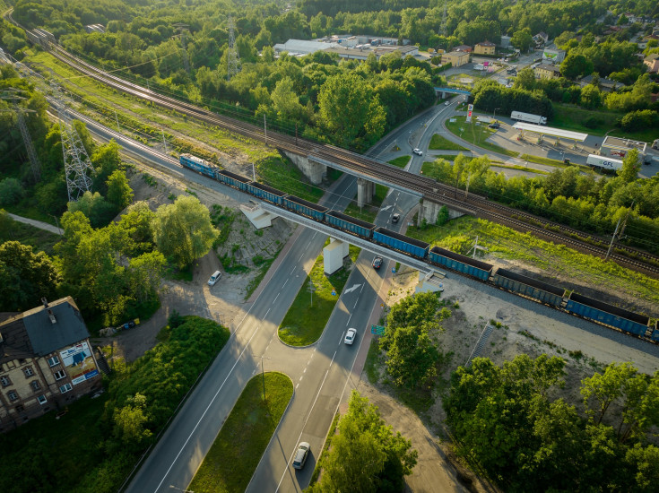 pociąg, przewóz towarów, wiadukt kolejowy, Sosnowiec, GOP, nowa infrastruktura