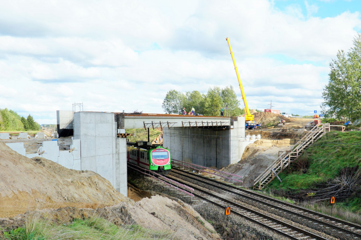 E75, Rail Baltica, budowa wiaduktu kolejowego, Uhów