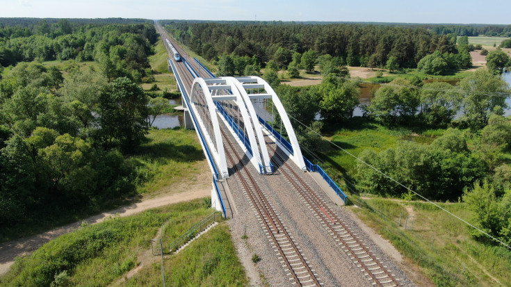 CMK, Pendolino, tor, most nad Pilicą