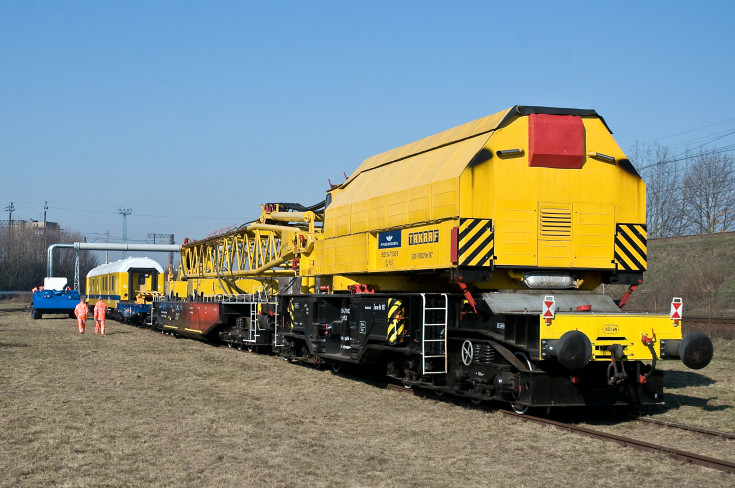 bezpieczeństwo, Legnica, PKP Intercity, straż pożarna, ratownictwo techniczne, awaria, wykolejenie, ratownictwo, wagon, PKP Cargo, sprzęt specjalistyczny, ćwiczenia, pożar, ogień, gaszenie pożaru