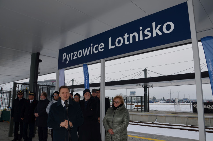 LK182, briefing prasowy, nowa infrastruktura, pociąg pasażerski, przejazd drezyną, kolej na lotnisko, Pyrzowice Lotnisko, Majerczak Piotr