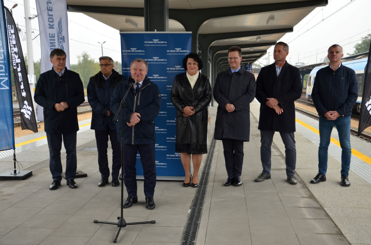 stacja, Tarnowskie Góry, Merchel Ireneusz, briefing prasowy, Bittel Andrzej, nowy peron, Pyrzowice Lotnisko