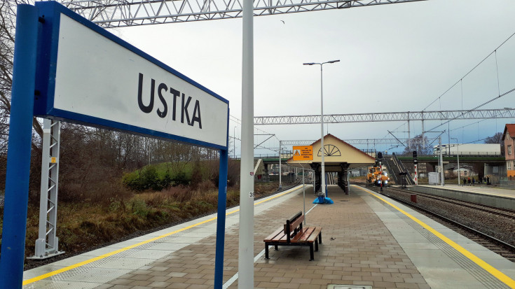 stacja, nowy przystanek, Ustka, LK405, nowa wiata, nowa infrastruktura pasażerska, nowy tor