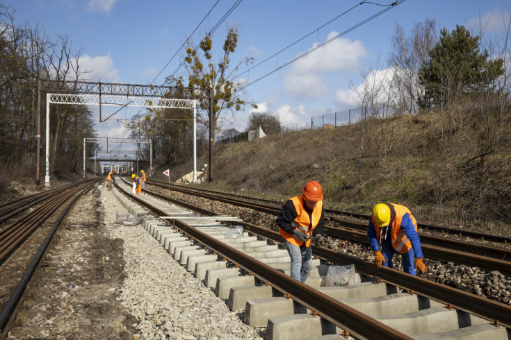 Lublin, Stalowa Wola Rozwadów, nowa infrastruktura pasażerska, nowy tor