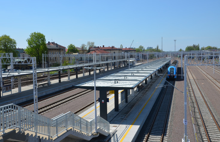 stacja, pociąg, nowe przejście podziemne, nowa infrastruktura, Czechowice-Dziedzice, nowy peron