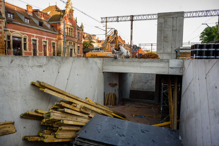 peron, przejście podziemne, stacja, tunel, wiata, Gdańsk Główny