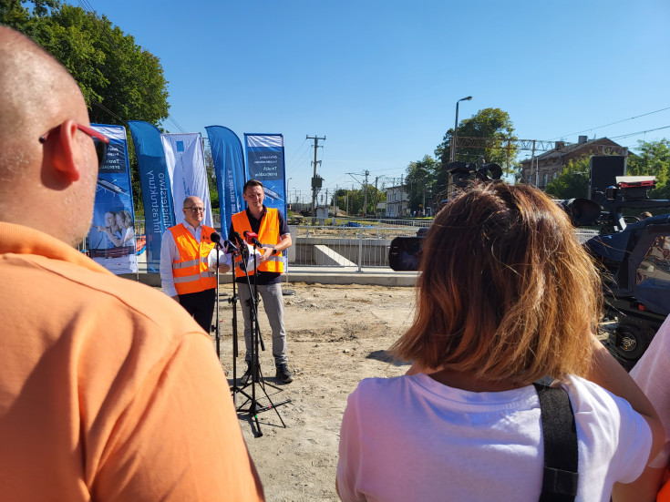 wiadukt kolejowy, briefing prasowy, nowa infrastruktura, Kobylnica