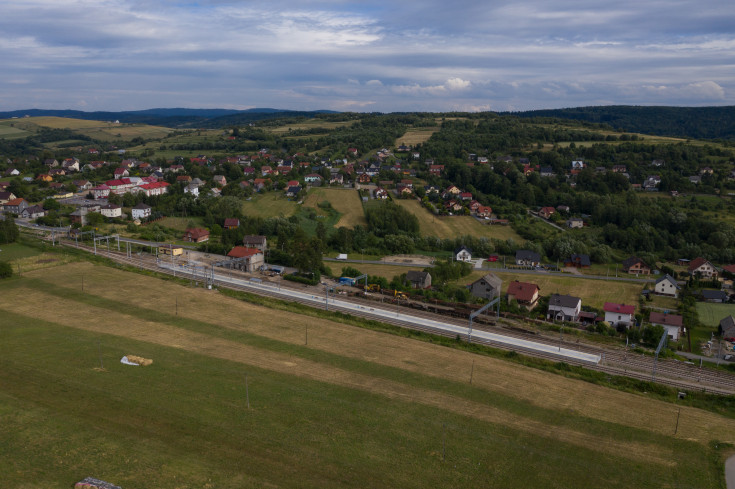 stacja, POIiŚ 2014-2020, LK97, Stronie, kolejowa zakopianka, nowy peron