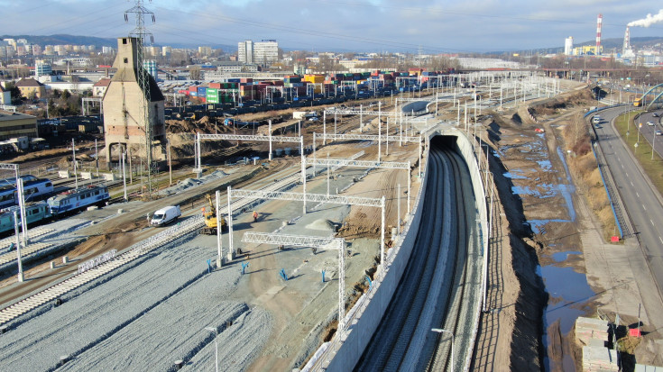 Port Gdynia, modernizacja linii