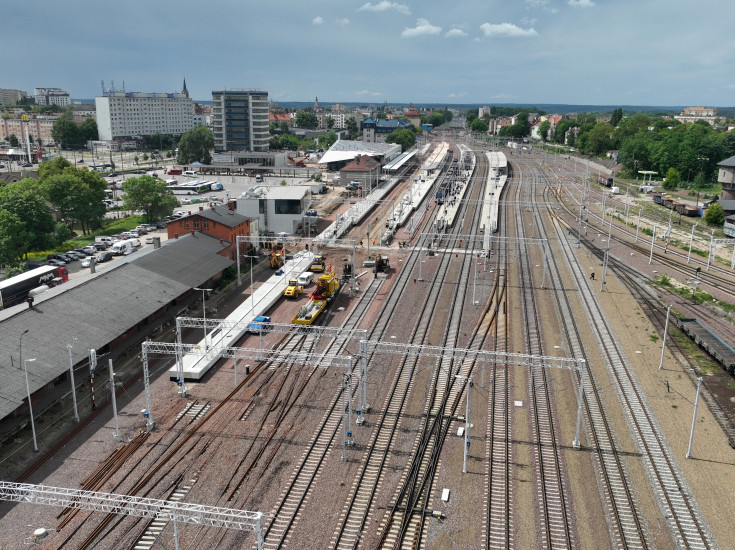 Program Operacyjny Polska Wschodnia, Olsztyn Główny, przebudowa peronu, LK216, modernizacja stacji, Torpol, zdjęcia z drona