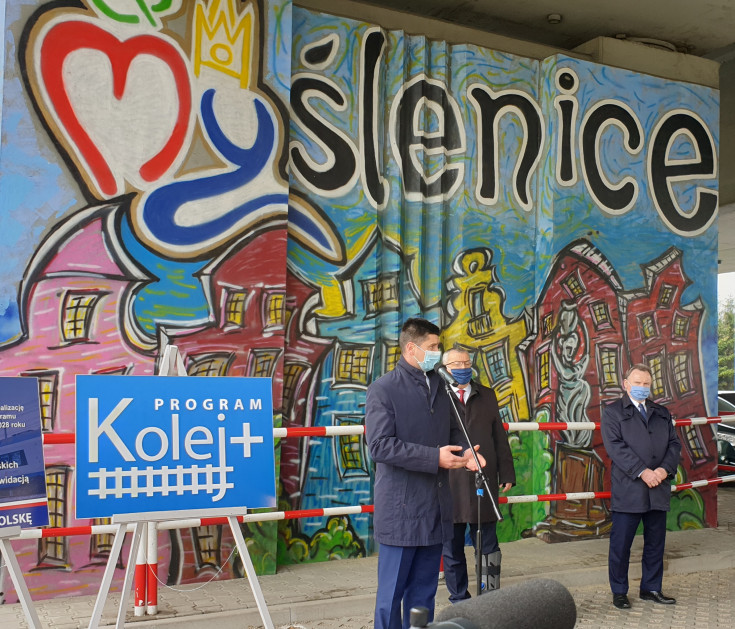 Merchel Ireneusz, Adamczyk Andrzej, konferencja prasowa, nabór wniosków, Myślenice, Kolej+