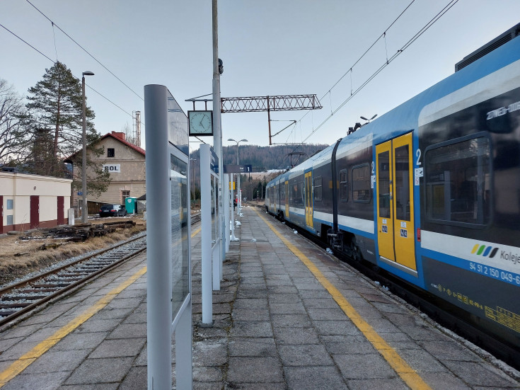 peron, pociąg, przystanek, Sól