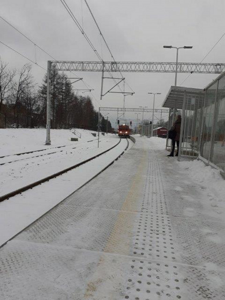 nowy przystanek, nowa infrastruktura pasażerska, Andrychów, LK117