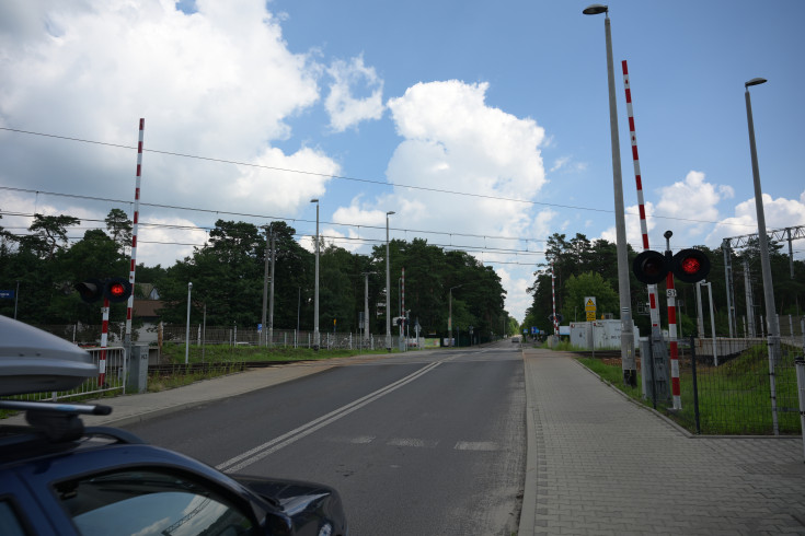 bezpieczeństwo, przejazd kolejowo-drogowy, sygnalizacja, rogatka, Śródborów