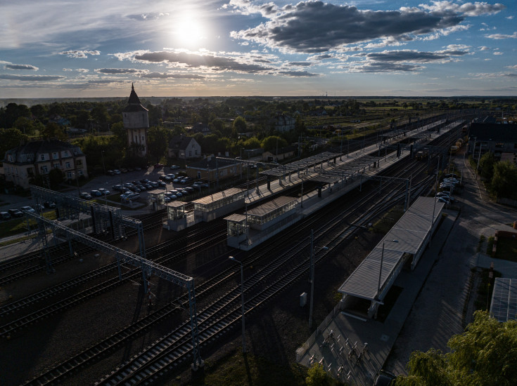 Dęblin, stacja, infrastruktura kolejowa, dron, zdjęcia z drona