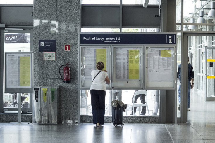 pasażer, Warszawa Wschodnia, rozkład jazdy, informacja pasażerska