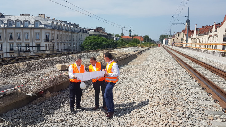 Kraków, E30, Adamczyk Andrzej, briefing prasowy, nowa estakada, nowy tor