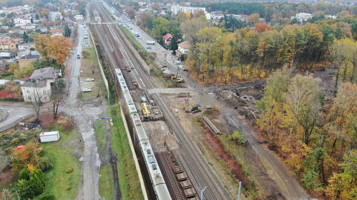 E75, Rail Baltica, Kobyłka Ossów, prace budowlane, nowy tunel, nowa infrastruktura, nowe skrzyżowanie bezkolizyjne