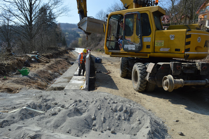 stacja, nowa stacja, Jedlina Zdrój, Lubachów, przebudowa wiaduktu, LK285, Świdnica Kraszowice