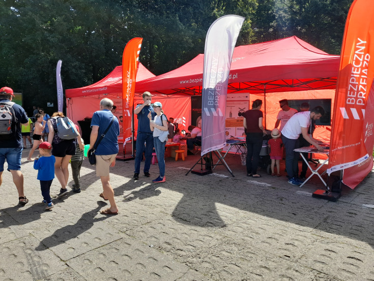 bezpieczny przejazd, bezpieczeństwo, kampania społeczna, kierowca, samochód, wydarzenie plenerowe, stoisko, stoisko kampanii, Moto Safety Day, BRD, motoryzacja