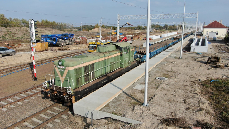 E75, Rail Baltica, stacja, pociąg towarowy, Czyżew, nowy peron